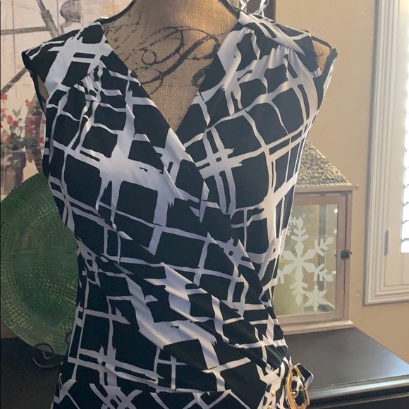 Cache Black and White Sleeveless Dress - Picture 5 of 7